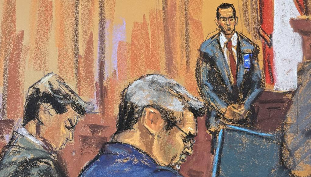 Los presentes en la sala relataron que, mientras el jurado hacía su ingreso a la sala, ya con el veredicto en un sobre, Juan Orlando inclinó su cabeza, movió las manos hacia su boca y comenzó a orar. Renato Stabile y Raymond Colon, sus abogados, hicieron lo mismo.