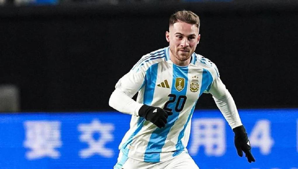 Ya sin chances de ganar la Premier League con el Liverpool, el argentino se ilusiona con dar la vuelta en Estados Unidos y disputar su segunda competencia importante con la selección.