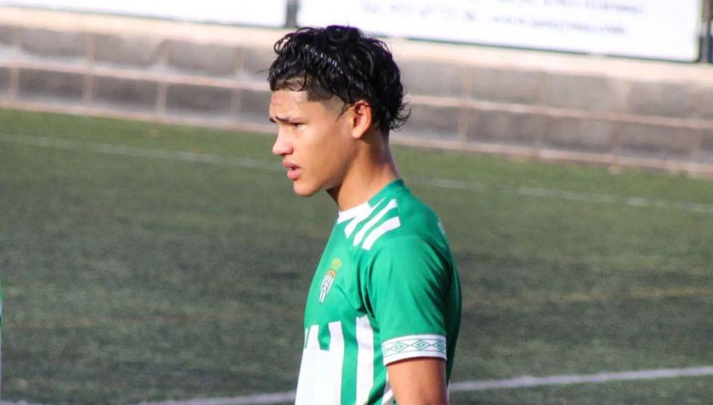 Martínez tiene la oportunidad de jugar la Uefa Champions League Juvenil.
