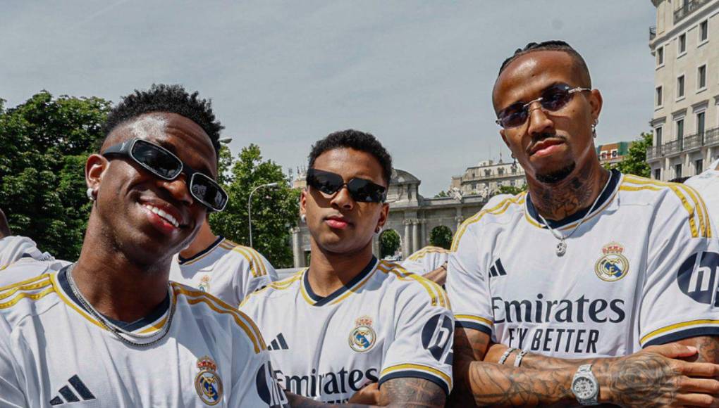 Vinicius, Rodrygo y Militao en los festejos .