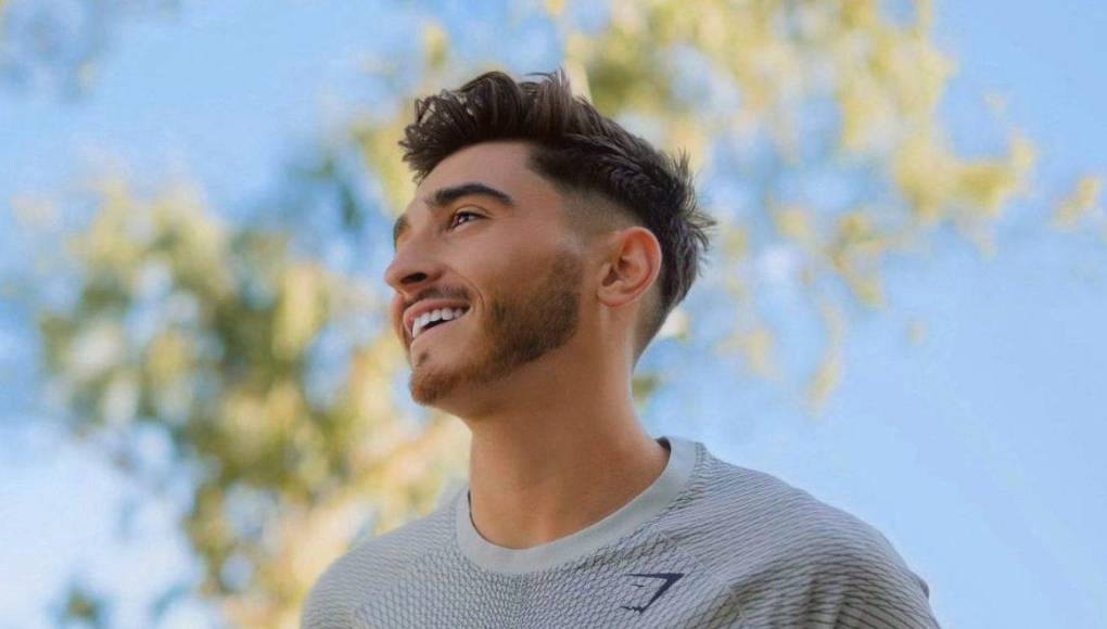 “No es aceptable, es algo desagradable, pero al mismo tiempo sé que he abierto el camino para muchos otros y que para hacerlo tengo que pasar por esto. Sé para quién lo estoy pasando, para la gente que sufre en silencio” dijo Cavallo en una entrevista.