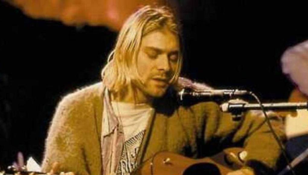 El cantante lo había preparado todo para evitar malentendidos y que nadie pensara que había sido un asesinato. Dejó preparada su documentación y se disparó con una escopeta de calibre 20 en la barbilla.