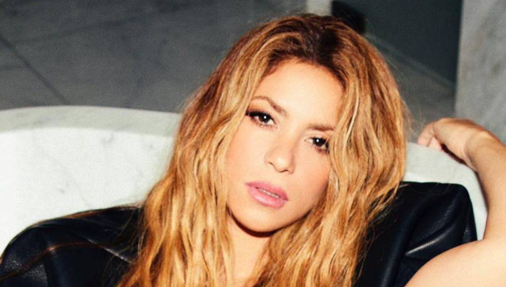 Todas estas señales apuntaban a que los rumores eran verdad. Sin embargo, en su más reciente conversación con The Sunday Times, Shakira se encargó de desmentir la teoría.