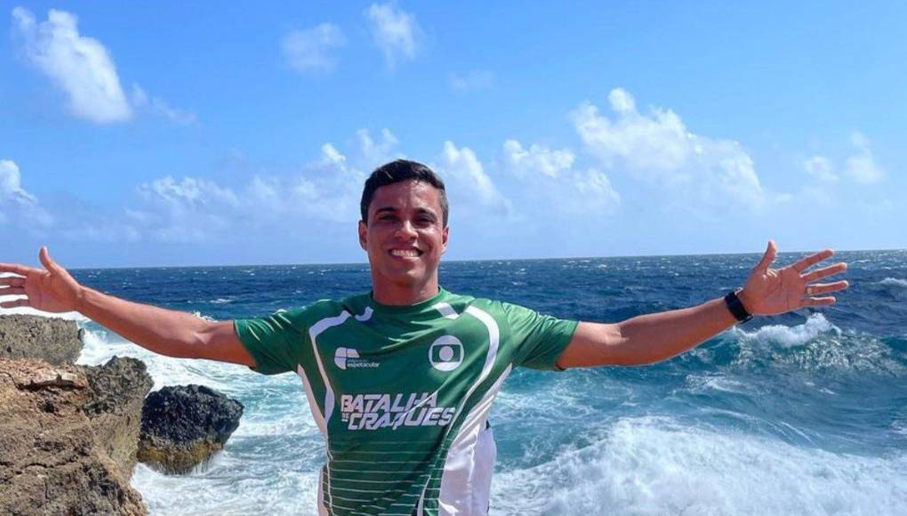 “Creo que lo venderé más adelante. Es un premio que probablemente Messi no tendrá. Mi nombre ya está en la historia y si por ejemplo aparece una propuesta para venderlo en una subasta para ganar 2 millones de dólares, ¿por qué no lo haría?”, explicó.