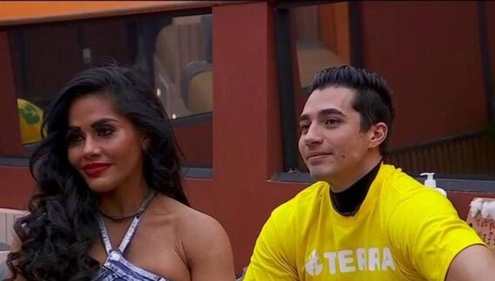 Además, Maripily Rivera se llevó a casa un maletín que contenía 200 mil dólares. En el segundo lugar quedó el deportista mexicano Romeh, quien ganó 100 mil dólares.