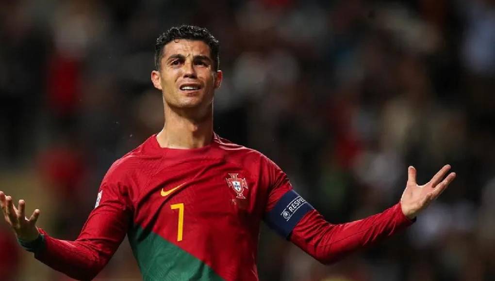 Cristiano Ronaldo tiene contrato con el Al Nassr hasta mediados del 2025.