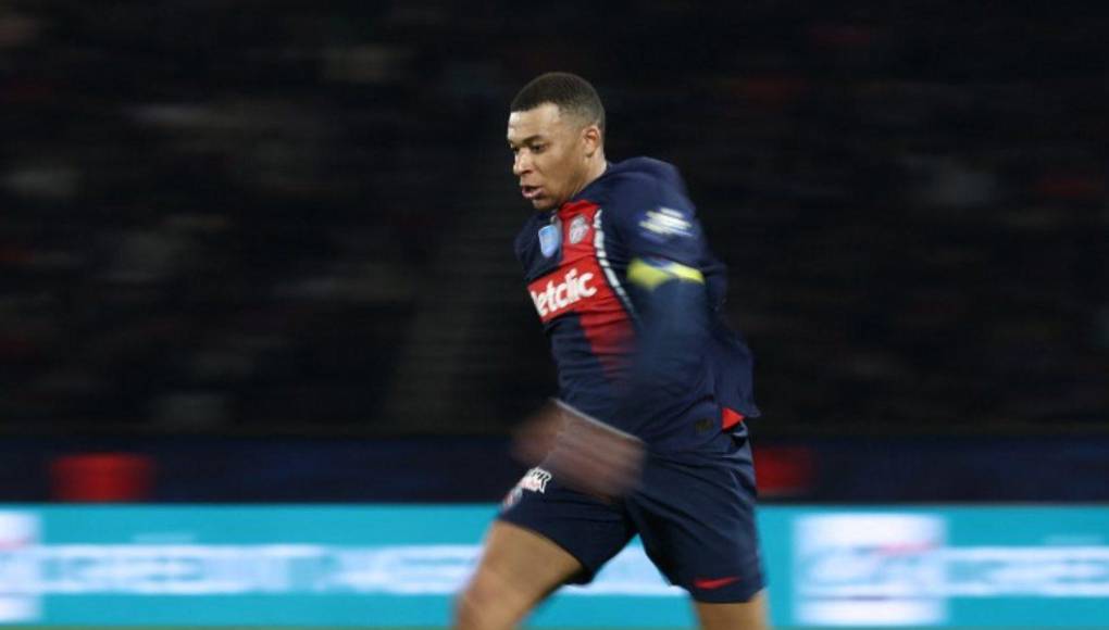 De ahí se extrae que su nómina sea tan baja pues compensará con los derechos de imagen. 