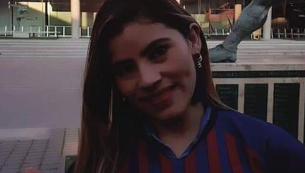 La hondureña recibió una llamada de Elena Cullell, esposa de Luis Enrique, para que pudiera trabajar con ellos: “Me preguntó si tenía trabajo, entonces le dije que le iba a hablar con la verdad, que en realidad tenía trabajo, pero que quería hacer un cambio porque el trabajo que tengo me tenía demasiado cansada porque eran tres niños, era demasiada responsabilidad”, reveló la copaneca.