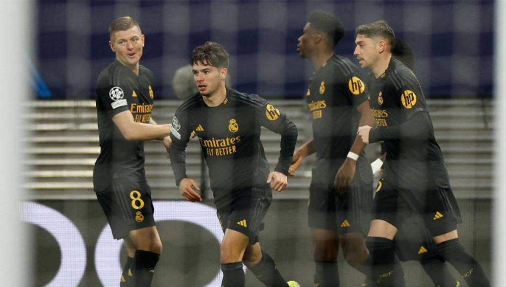 Brahim se gastó un golazo que hizo recordar a varios de los goles que marcó Lionel Messi en su mejor momento.