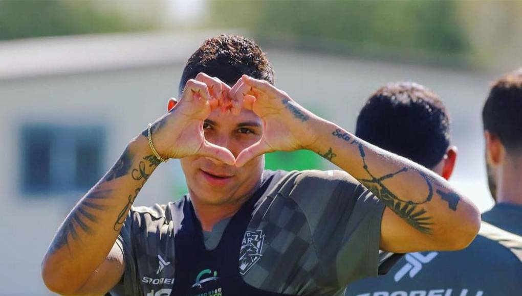 En el segundo semestre del año 2021 volvió a México para jugar con el Club Deportivo Toluca. No obstante, su paso fue fugaz de nueva cuenta y viajó a Perú para defender los colores del Carlos A. Mannucci en la primera división.