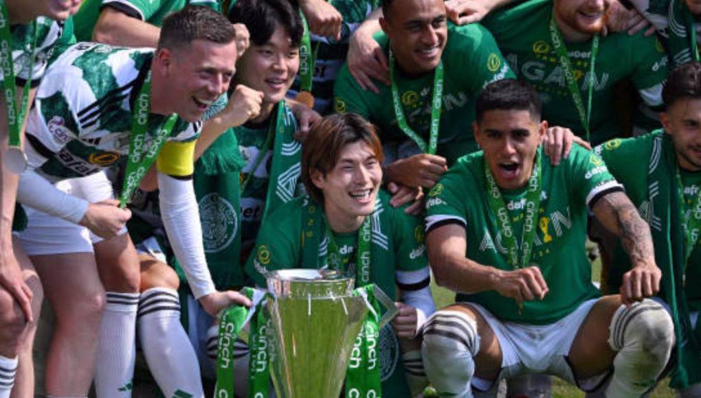Luis Palma se consagró campeón con el Celtic de Escocia y en el último juego de la Liga se lució al marcar el gol de la victoria de 3-2 ante ST. Mirren.