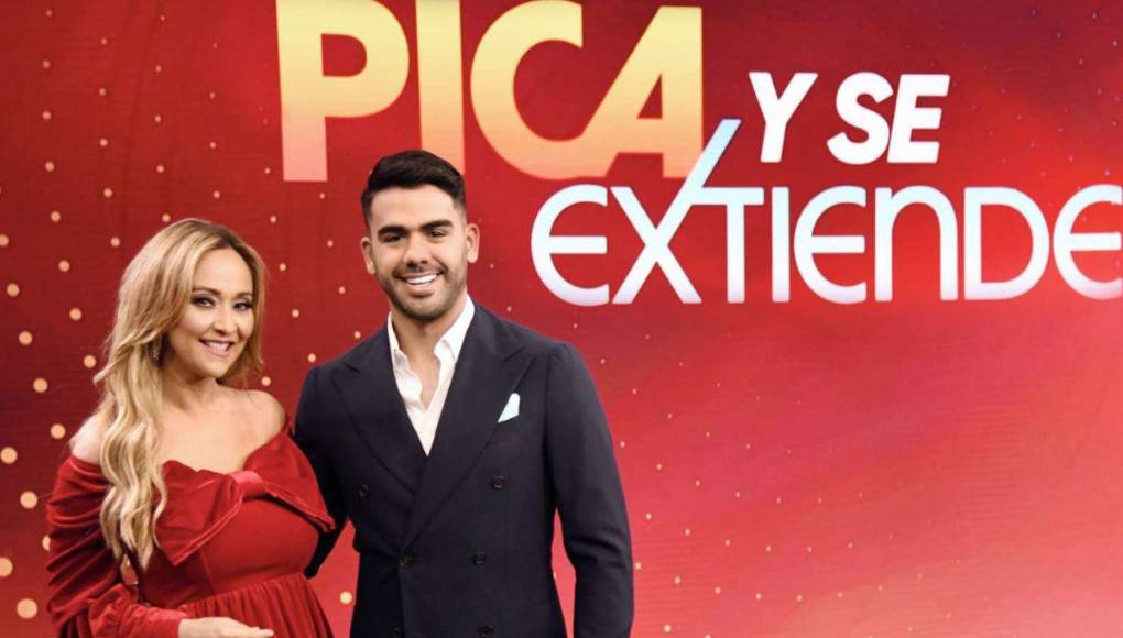 En ese instante, los conductores intentaron interrumpirla para explicarles y Doña Rosa no se los permitió y dijo: “Ahora les toca a ustedes aguantar lo que yo diga”.