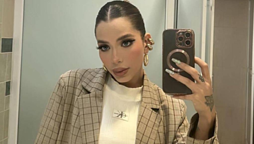 De acuerdo a Jennifer Funes, esta presentadora llegó a una discoteca capitalina en la que ella estaba con sus amigos, y la chica comenzó a provocarlos para pelear. 