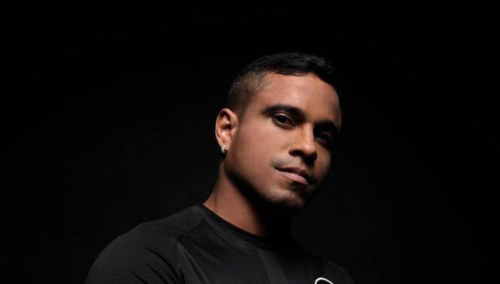 En la actualidad es streamer e influencer en las redes sociales, en las cuales suma más de 432 mil seguidores.