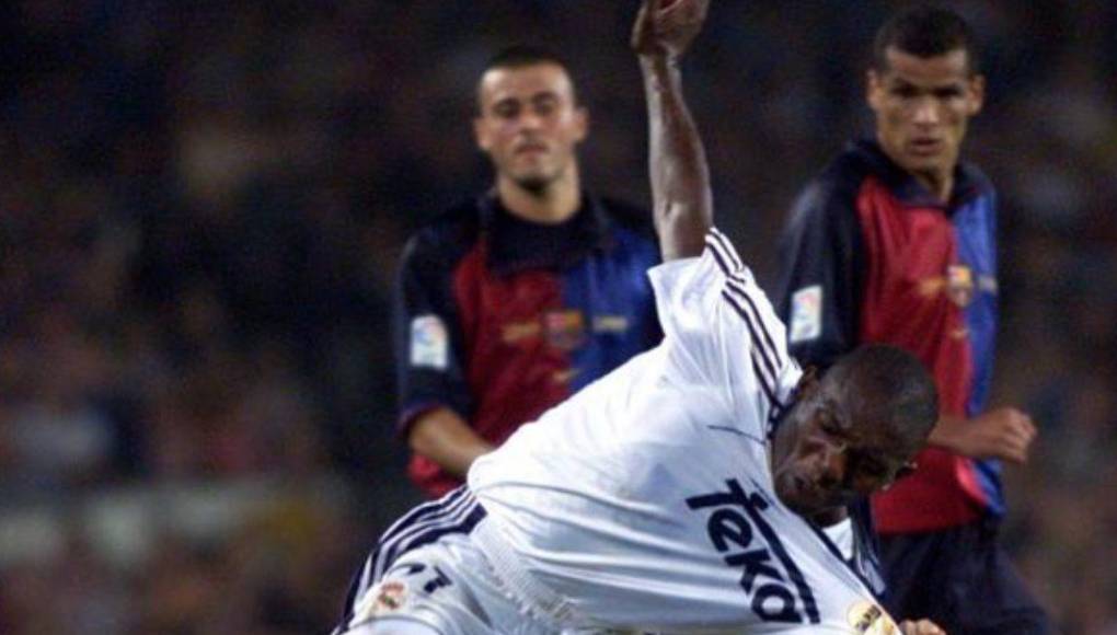 “En el inicio de esta unión, la esposa se mostró bondadosa, no dejó de mentir, presentando como suyos a los hijos gemelos, lo que motivó al casamiento. El descubrimiento por parte del marido de que dichos hijos eran los de su anterior marido porque nacieron durante este matrimonio, alterará la armonía de la pareja”, señalan.