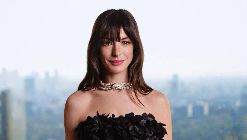 En otra entrevista con la revista Vanity Fair, Anne admitió que “probablemente” bebía alcohol para sobrellevar el estrés, pero que la clave para estar más relajada fue cuando “se encendió una luz” en su cabeza y se dio cuenta de que ser dura consigo misma no le ayudaría a conseguir más cosas.