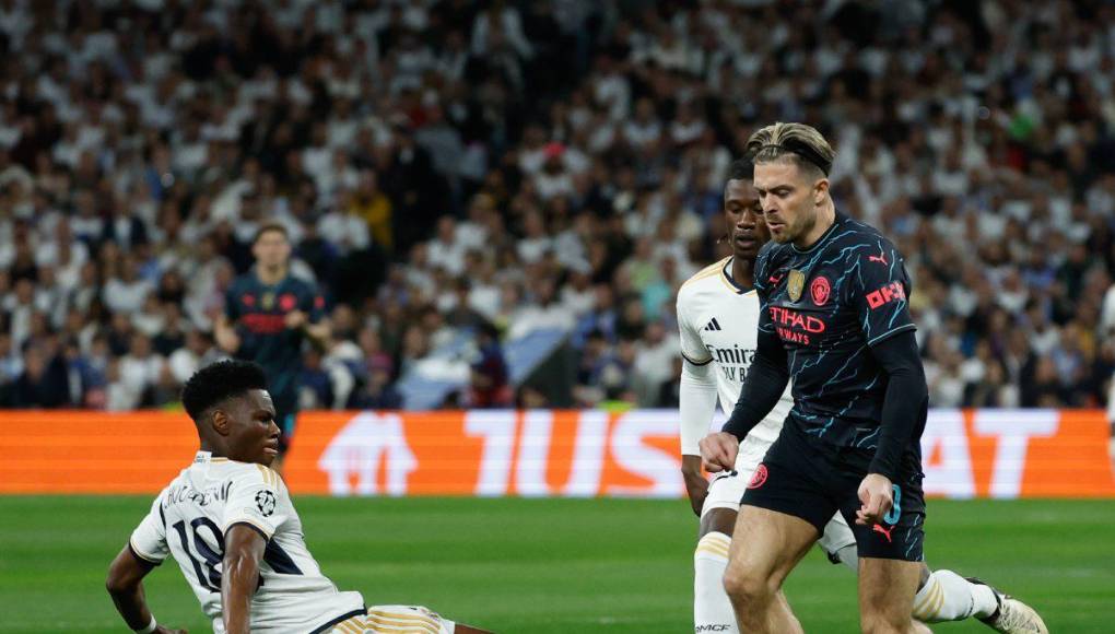 Malas noticias: Tchouaméni recibió una tarjeta amarilla apenas al minuto 1 y se pierde el juego de vuelta en Inglaterra por suspensión.