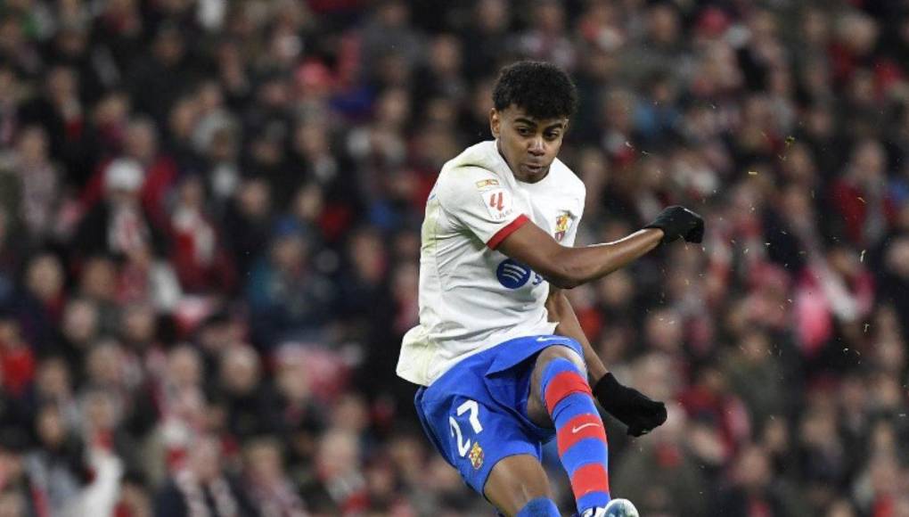 Inmediatamente en las redes sociales señalan que Yamal no tiene 16 años de edad...