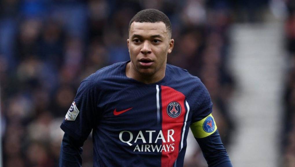 Extraoficialmente se ha informado que Mbappé formará parte del Real Madrid en la próxima campaña.