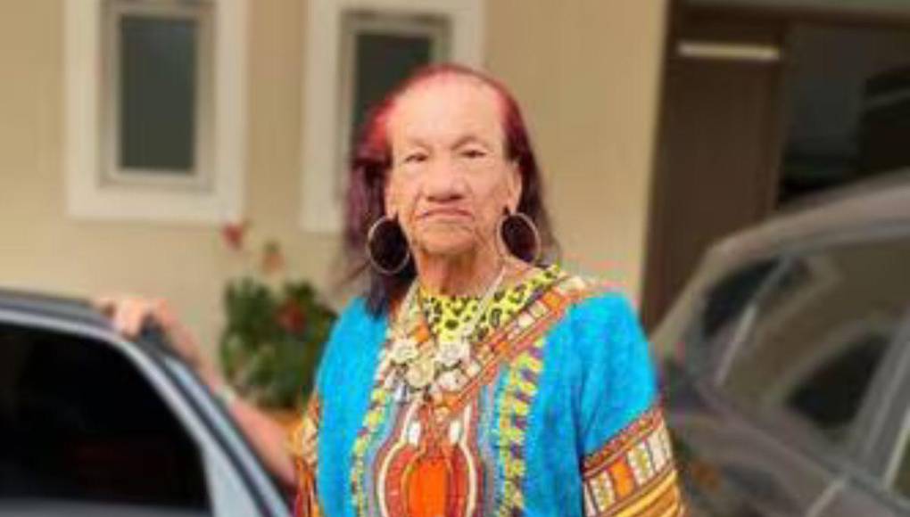 El motivo de su muerte se debe a que padecía dos tipos de cáncer con los que luchaba desde hace años.