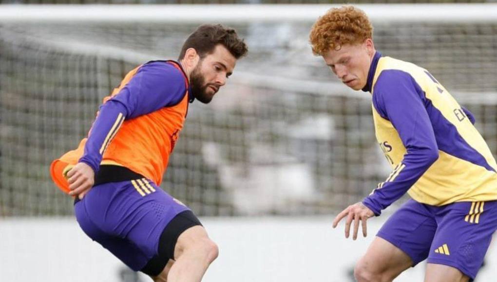 El atacante juega en el Real Madrid castilla, a las órdenes de la leyenda merengue Raúl González Blanco, sin embargo no ha sumado muchos minutos.