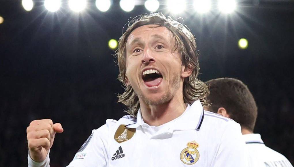 Modric vive sus últimos meses como jugador del Real Madrid, en los que se dejará el alma en el campo, como siempre ha hecho, e intentará contribuir a conquistar el mayor número de títulos posibles a final de curso.