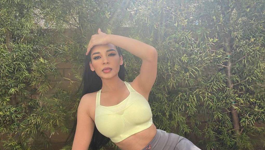 Además de relajarse practicando al tenis y el ciclismo, las rutinas de cardio están presentes en las mañanas de la hermosa Joselinn.