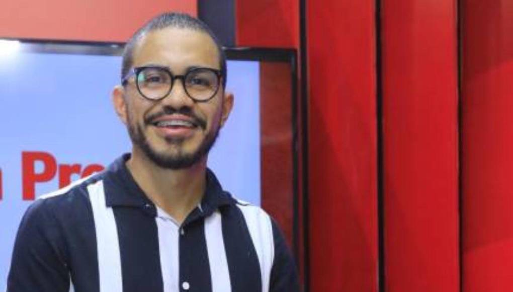 Carlos Zúniga, miembro de Los Hijos de Morazán, es súper fanático del conjunto verdolaga.