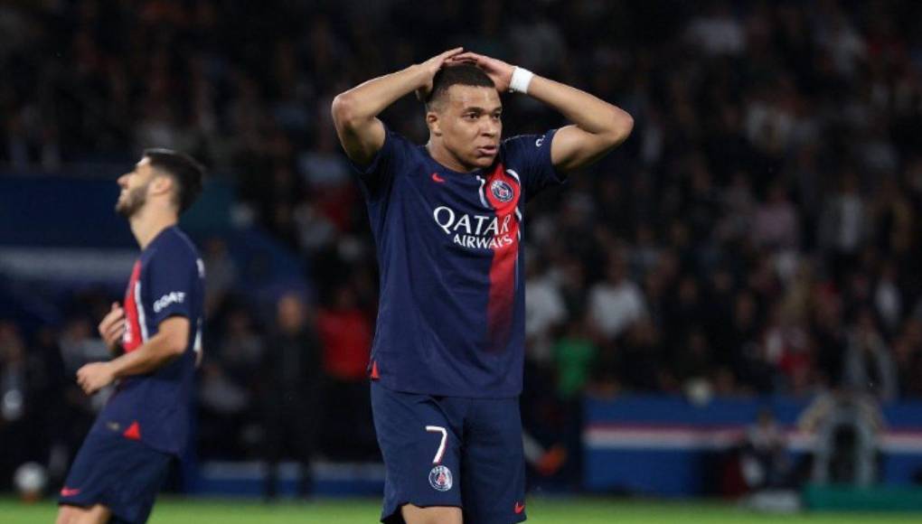 Algunas versiones indicaban que Mbappé también estaba en la mira de equipos de la Premier League entre los que se mencionaba al Manchester City de Pep Guardiola.