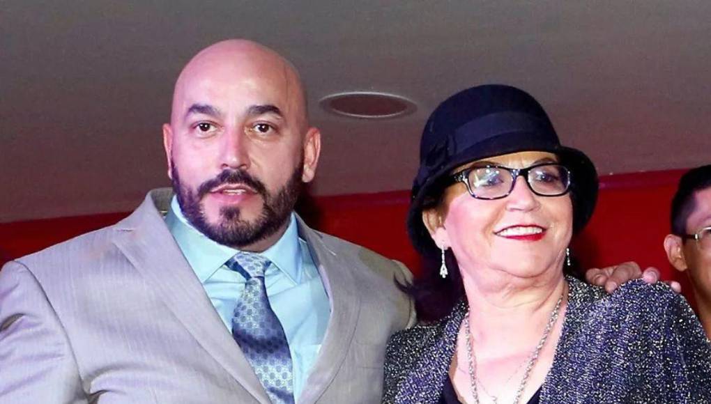 La mamá de Lupillo Rivera se mostró furiosa con presentadores de Telemundo tras criticar a su hijo por su comportamiento en La Casa de los Famosos