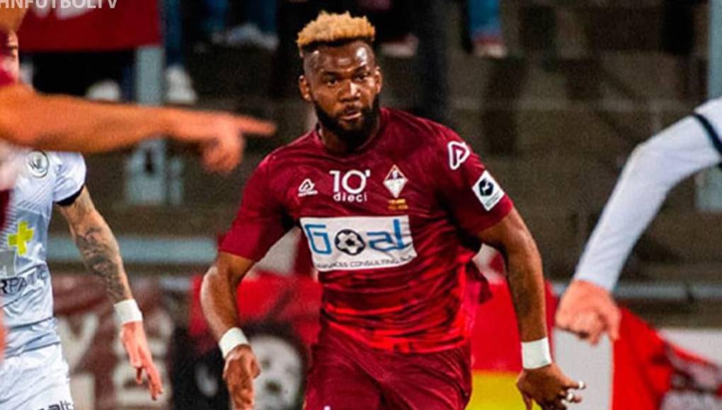 Tras el nuevo tetracampeonato, el Olimpia confirmó su primer fichaje de la próxima temporada y se trata de Jorge Benguché, quien regresa del AC Bellinzona de la segunda división de Suiza. El ariete catracho vivió un calvario en territorio europeo, donde no pudo endosar goles y los minutos en el campo no fueron los necesarios para el delantero catracho.