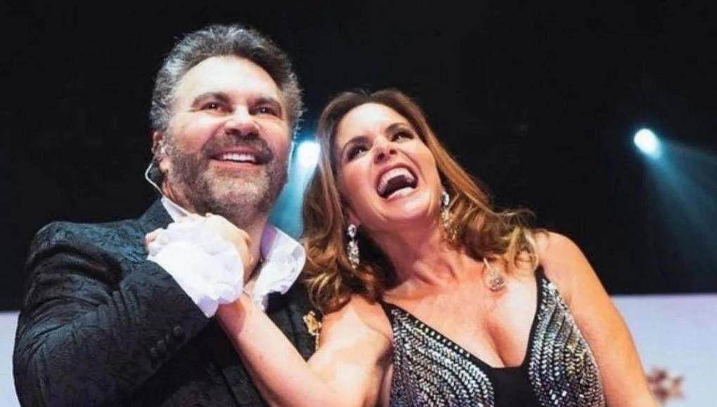 Sin embargo, las especulaciones de una reconciliación siguen latentes, ya que en el concierto que llevaron a cabo en el Arizona Financial Theatre de Phoenix el pasado fin de semana, la cantante le hizo un contundente reclamo al intérprete de Soldado del amor.