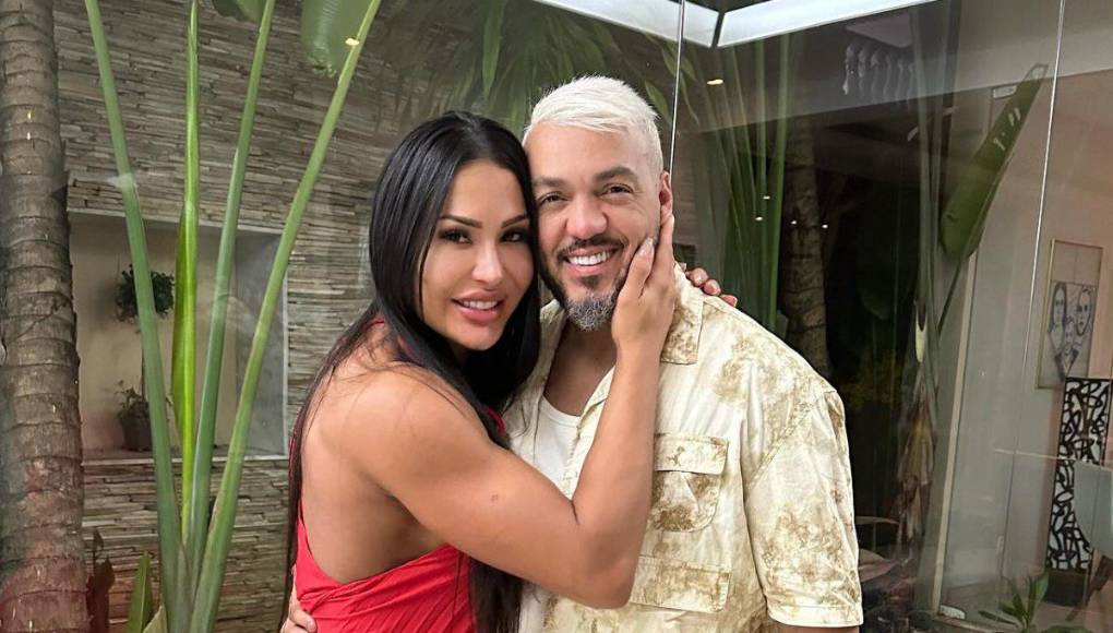 Brasil lleva unos días en shock tras la separación de una de las parejas más mediáticas del país: la que componían la modelo de Playboy Gracyanne Barbosa y el cantante Belo