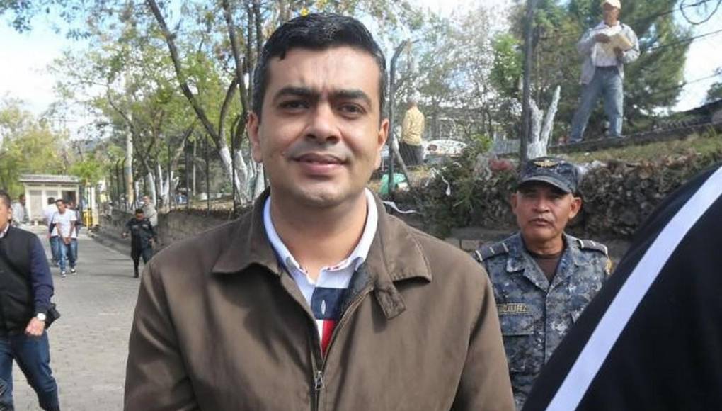 El exalcalde fue tildado por los fiscales de Estados Unidos como un “capo de alto rango” que utilizó su posición política para crear nexos que permitieran el paso de la droga desde Honduras hasta llegar a ese país. Fue en junio de 2019 cuando un juez de extradición resolvió conceder la extradición a Estados Unidos de Urbina Soto, entonces de 42 años de edad y ahora de 47.