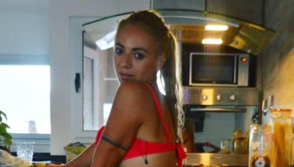 La víctima vivía en la localidad de Las Cañas, pero era oriunda de La Consulta, una ciudad situada a poco más de 100 kilómetros al sur de la capital mendocina y que corresponde a la sección de San Carlos. 