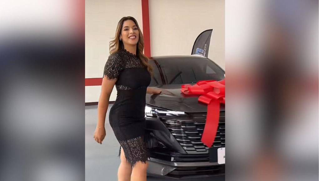 Recientemente la popular presentadora de televisión en sus redes sociales ha compartido con sus seguidores que ya tiene un nuevo automóvil. 