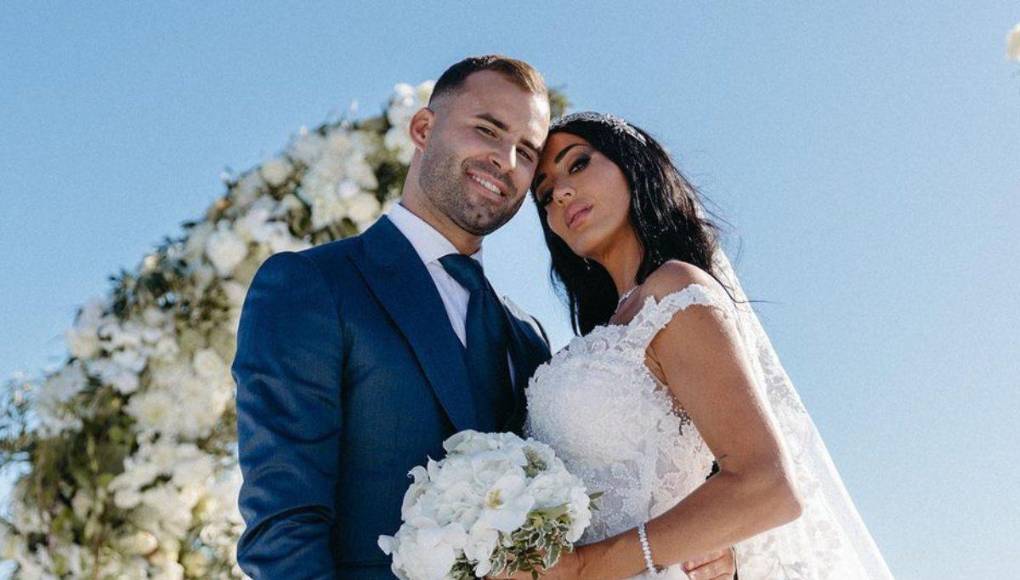 ”Sos mi guerrera”, escribió Jesé Rodríguez en honor a su esposa Aurah Ruiz, quien se encuentra en Honduras como concursante del reallity Superviviente. 