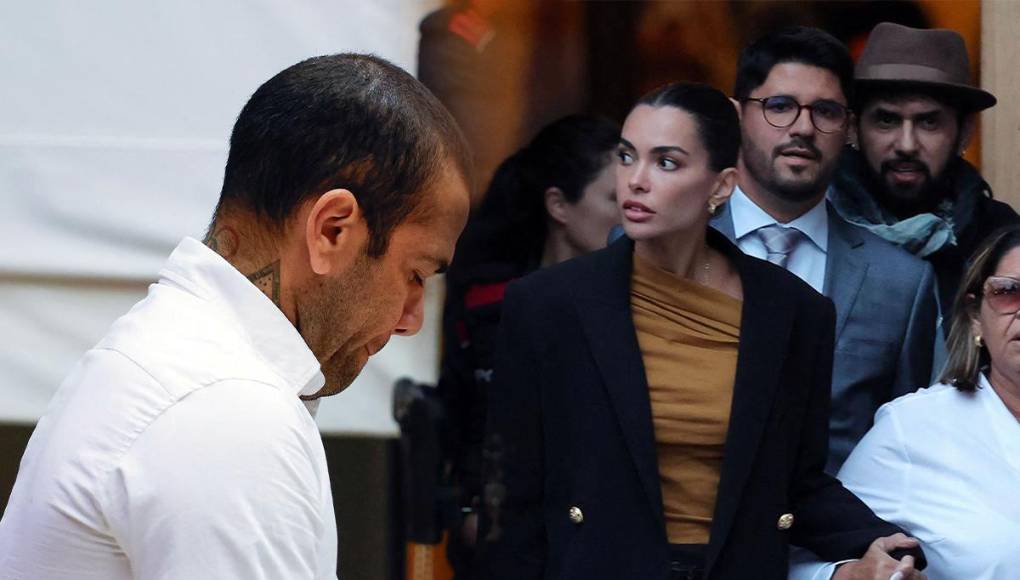 La modelo española Joana Sanz ha realizado una sorprendente reacción tras conocer la noticia que su esposo, el futbolista brasileño Dani Alves podrá salir de la cárcel si paga una fianza de un millón de euros.