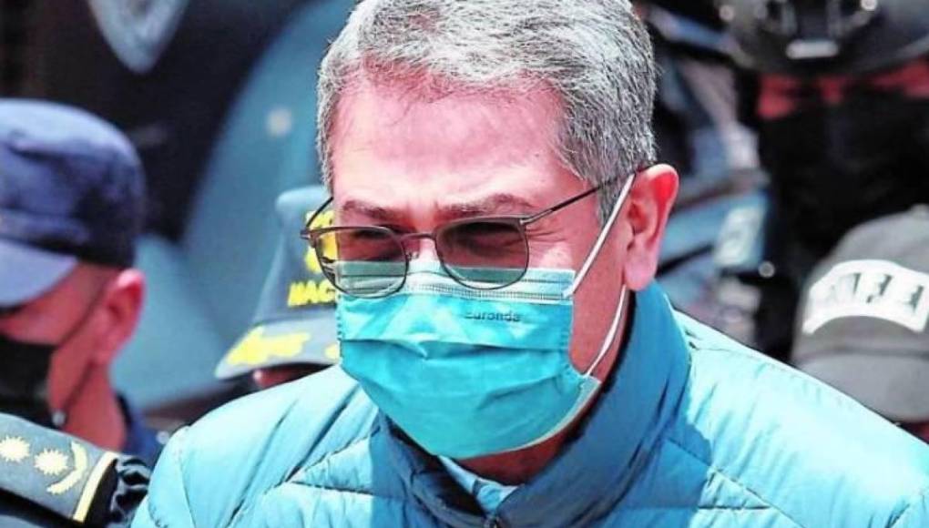 Hernández, quien además fue presidente del Parlamento hondureño, señaló que los altos funcionarios de Estados Unidos que sirvieron en la época en la que él estuvo en el poder “son conocedores de nuestra lucha y nuestras acciones contra el narcotráfico, crimen organizado y la violencia que desangraba a Honduras y generaban luto y dolor como nunca a nuestro pueblo”. 