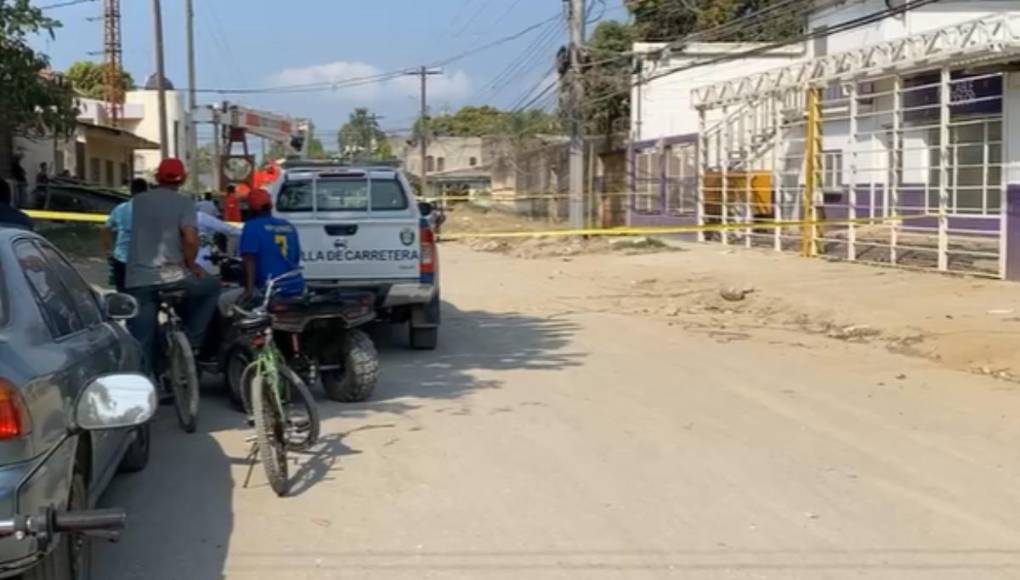El accidente se registró a eso de las 3:00 am, según relato de vecinos del sector.