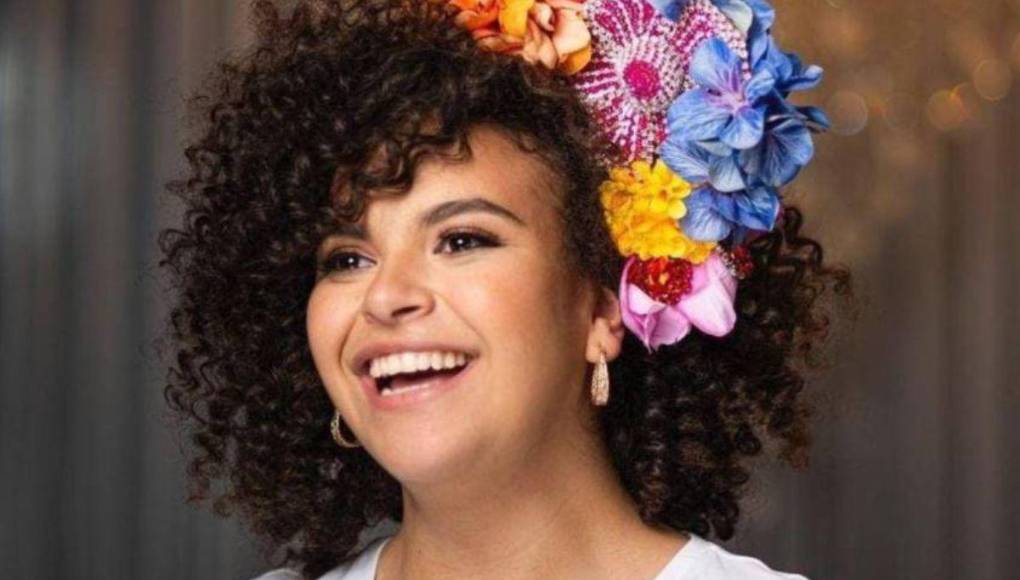 Lucerito Mijares abordó los rumores de un romance con Eduardo Capetillo Jr. en una transmisión en vivo a través de Instagram. Durante esta sesión, que contó con la presencia de su padre, Manuel Mijares, y otros artistas como Isabel Lascurain y Ricardo Margaleff, un usuario mencionó los rumores sobre su relación con Capetillo Jr. Lucerito respondió claramente a esta insinuación, diciendo: “Ahí ponen, Lucero y Eduardo Capetillo Jr... ooorale. No”.