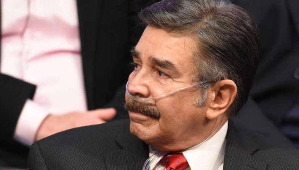 En este sentido el actor de 74 años de edad dijo que el problema no es el donador, pero la familia tiene que aceptar que se realice el procedimiento. Aseguró que en nuestro país hay pocos trasplantes, pero espera que pronto se pueda realizar.