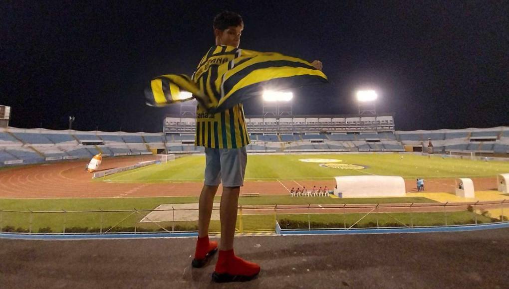 El Estadio Olímpico de San Pedro Sula recibió un nuevo partido de los Aurinegros por el cierre de la jornada 9 del Clausura 2024. 
