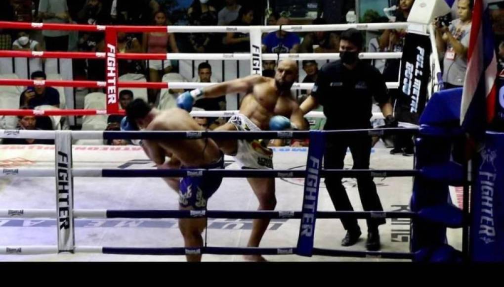 El guardaespaldas personal del argentino, con experiencia militar en Irak o Afganistán, practica boxeo, taekwondo e incluso MMA (Artes Marciales Mixtas) .