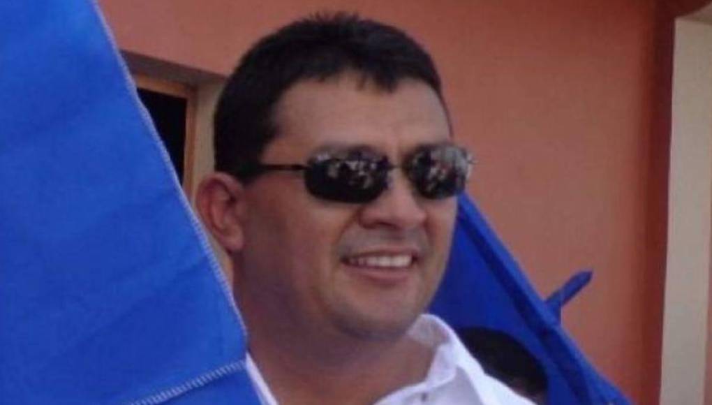 Alexander Ardón: el exalcalde de El Paraíso, Copán, ahora condenado en Estados Unidos por narcotráfico, fue mencionado en el juicio por JOH ante las preguntas de la Fiscalía. JOH dijo que él impidió que este siguiera en política y que Ardón lo amenazó diciéndole que se arrepentiría. 