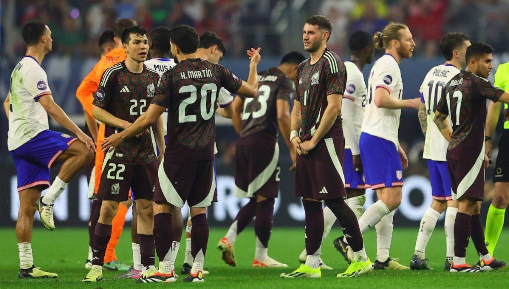 Hirving Lozano explicó las razones que provocaron la derrota de México ante EUA y le dejó un par de dardos a su propio DT.