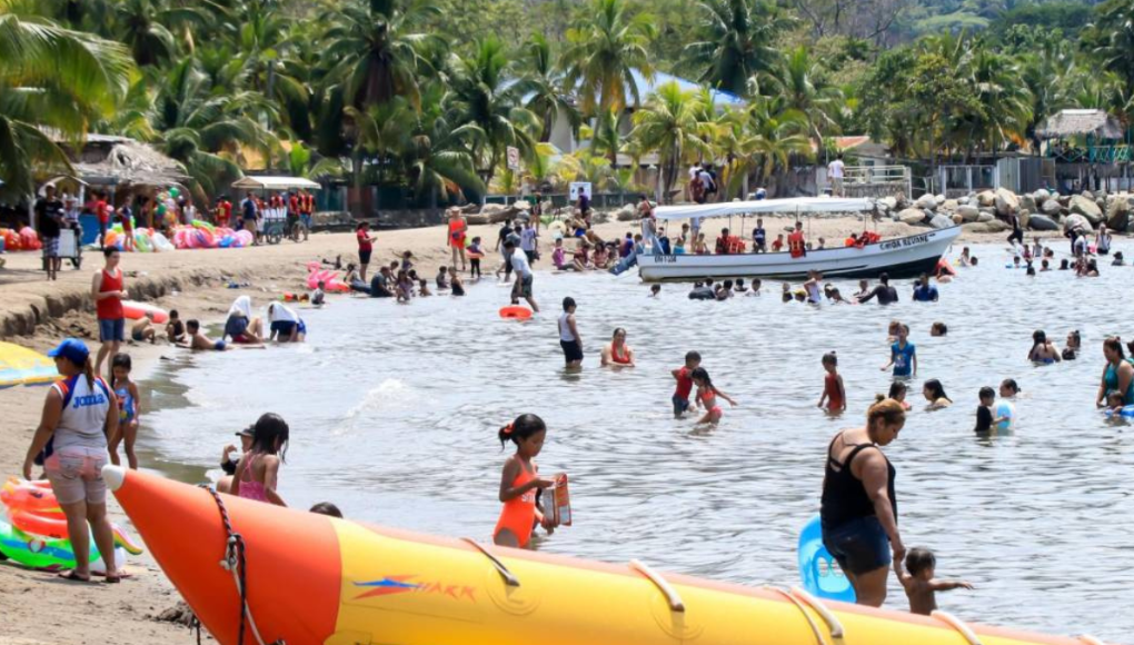 Aunque la Semana Santa es una celebración cristiana que conmemora la Pasión y resurrección de Jesucristo, en Honduras es una fecha aprovechada para realizar turismo interno. 