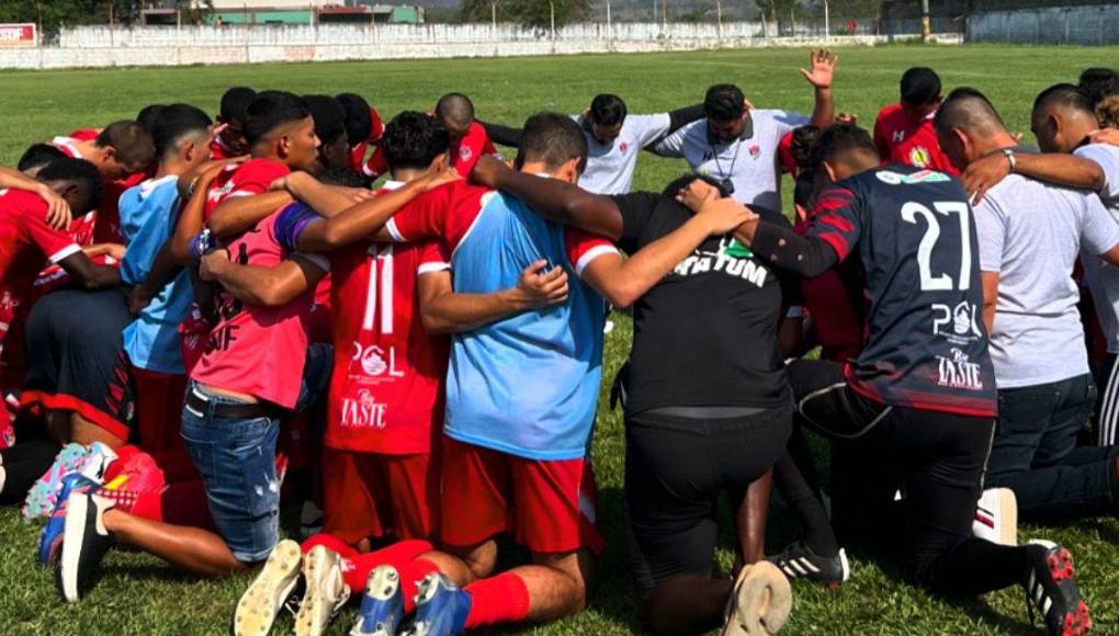 Sin embargo, el Villanueva FC podría seguir jugando en la Liga de Ascenso siempre y cuando pueda comprar la categoría.
