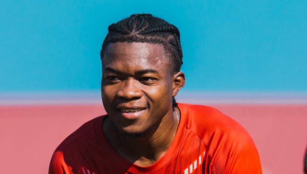 Cristian Manaiza (27 años / Atacante) - Lone FC lo tenía cedido a préstamo en el club ceibeño, donde fue vital en su momento. Un jugador veloz y con un juego eléctrico.