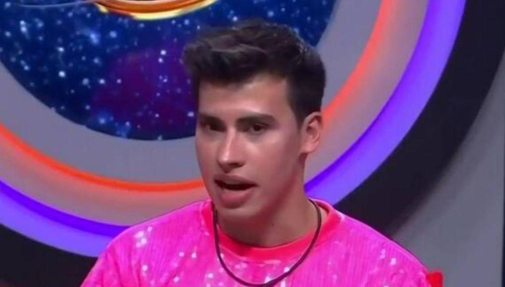 Si bien admitió haber entrado con mucha ilusión, el creador de contenido manifestó que “ya no podía más” con el ambiente hostil que se estaba viviendo dentro de la casa, principalmente en el cuarto Tierra.